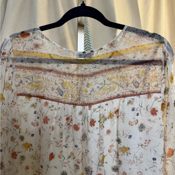 JOIE 100% Silk Beige Floral Boho
Peasant Sheer 3/4 Sleeve Blouse/Top (Size M) - Picture 8 of 9